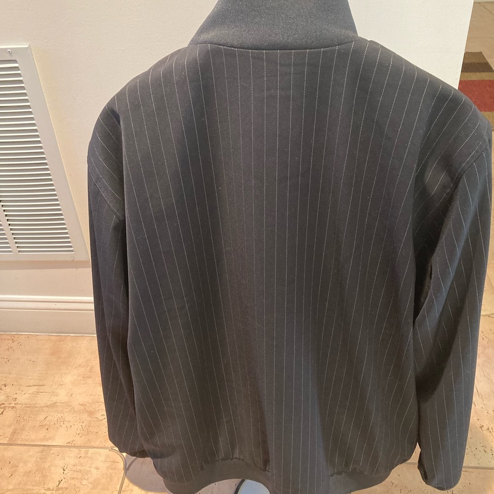 Bomber jacket - Picture 2 of 4